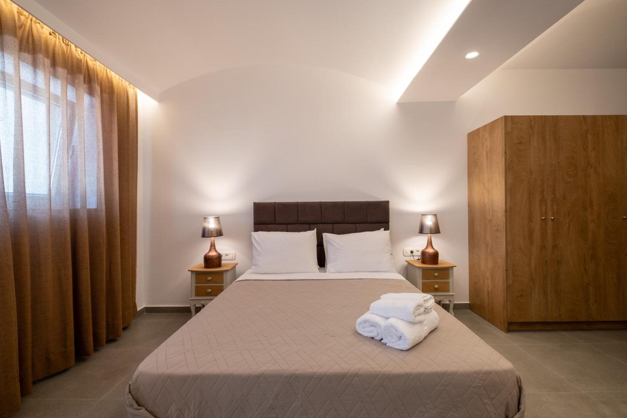 Sand Gem - Beach Apartments بيريفولّوس المظهر الخارجي الصورة