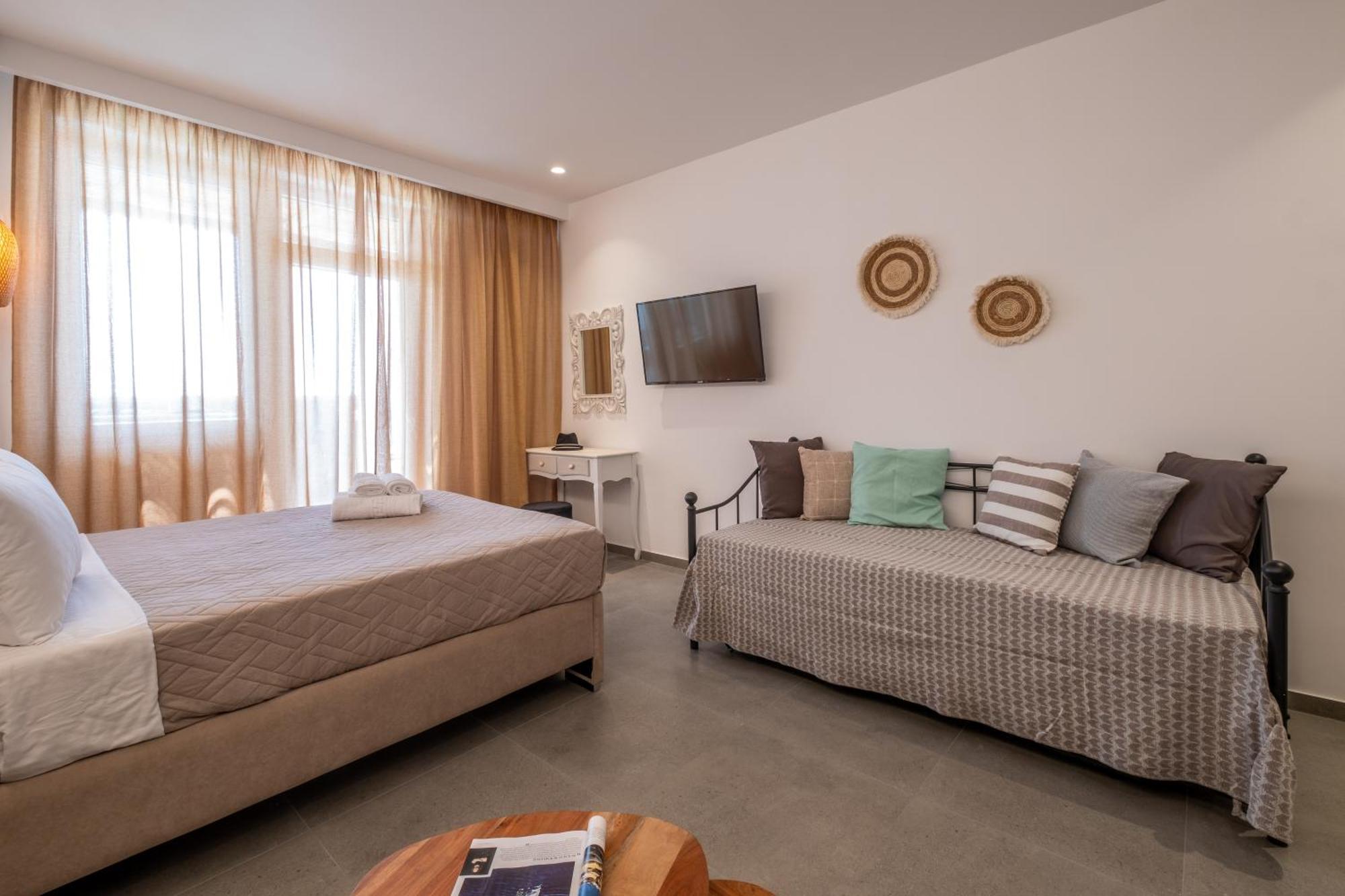 Sand Gem - Beach Apartments بيريفولّوس المظهر الخارجي الصورة